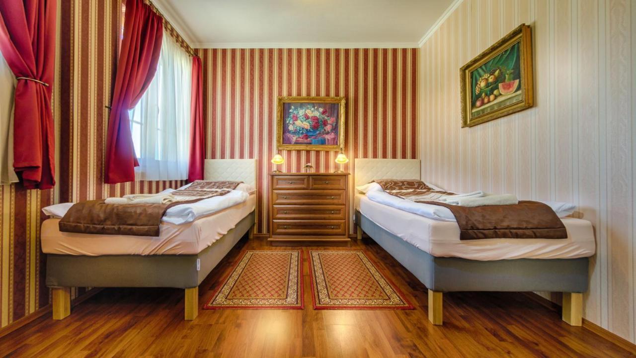 Hotel Tevel Sladkovicovo 外观 照片