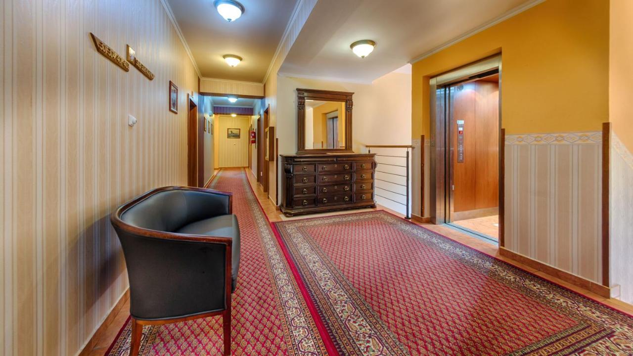 Hotel Tevel Sladkovicovo 外观 照片