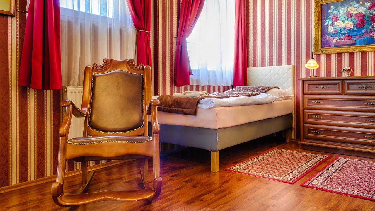 Hotel Tevel Sladkovicovo 外观 照片